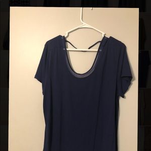 A navy blue T-shirt